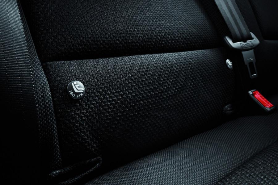 Детали интерьера Proton Preve 2012 года  (фото 21 из 33)